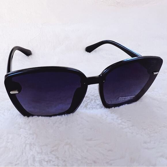 Giselle Black Oversized Cat Eye Sunglasses - Picture 8 of 11